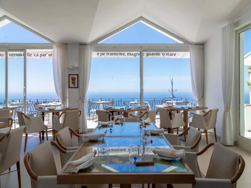 Albergo Dipinto Bacco Furore image