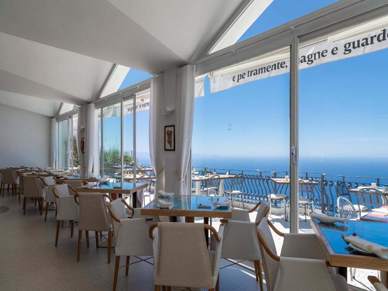 Albergo Dipinto Bacco Furore image