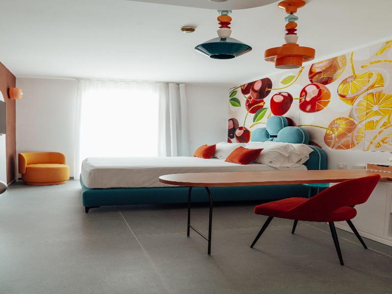 Albergo Dipinto Bacco Furore image