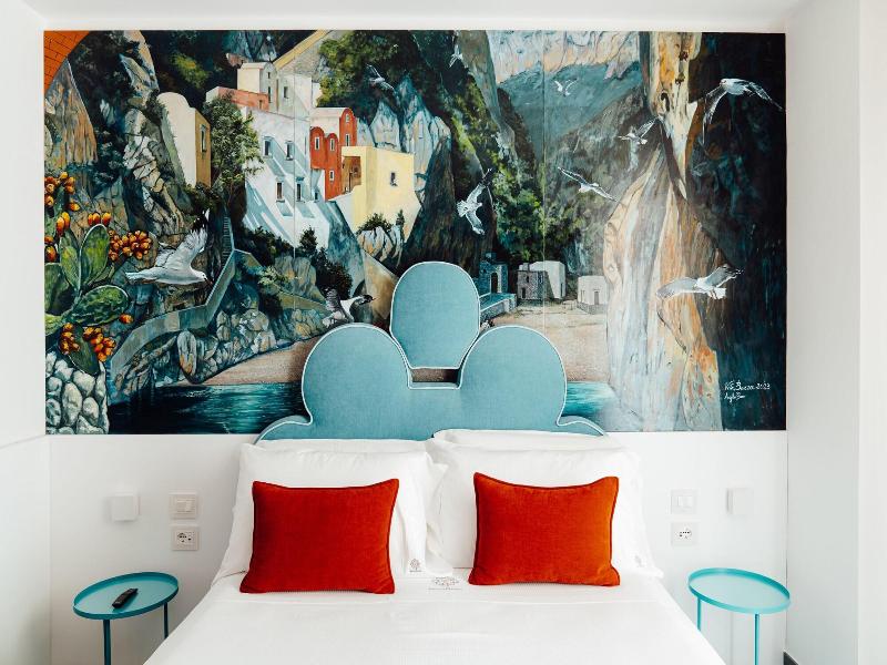 Albergo Dipinto Bacco Furore image