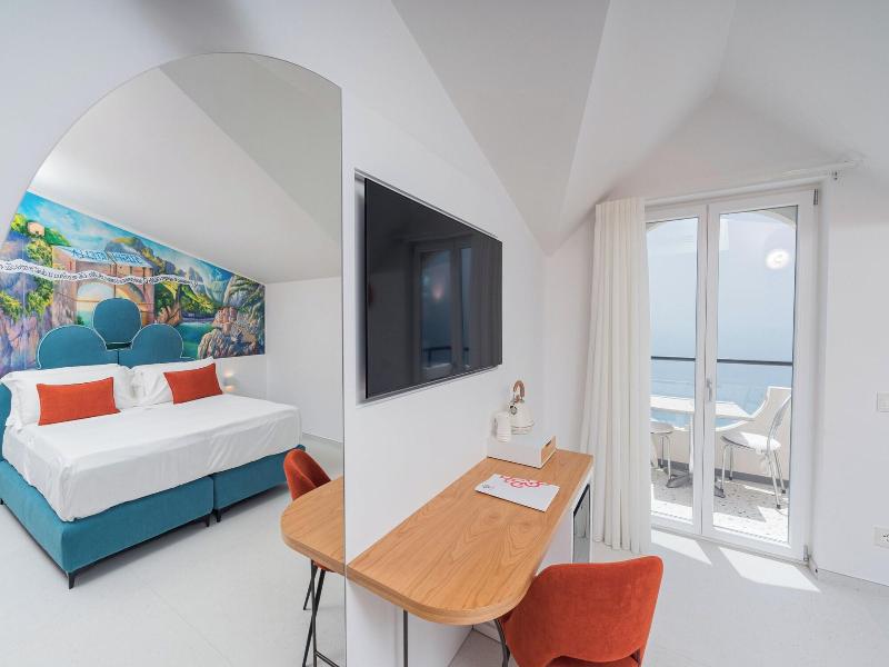 Albergo Dipinto Bacco Furore image