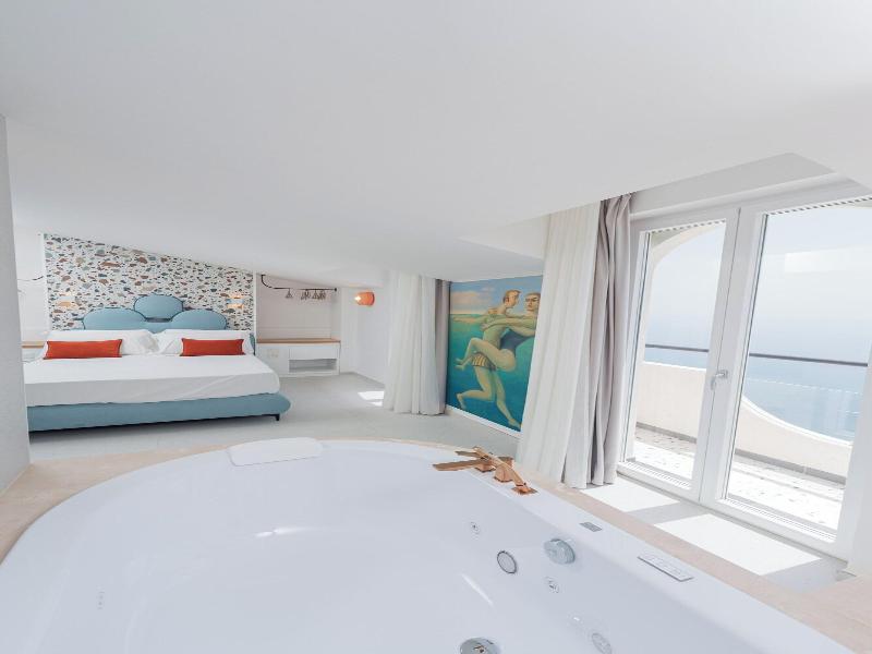 Albergo Dipinto Bacco Furore image