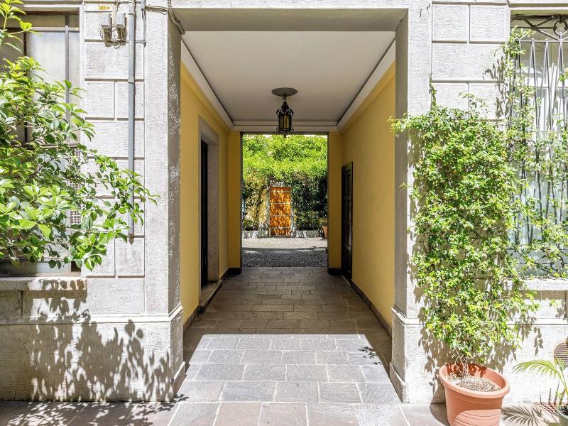Duomo Smart Suites image