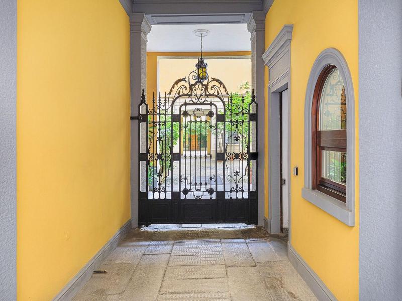 Duomo Smart Suites image
