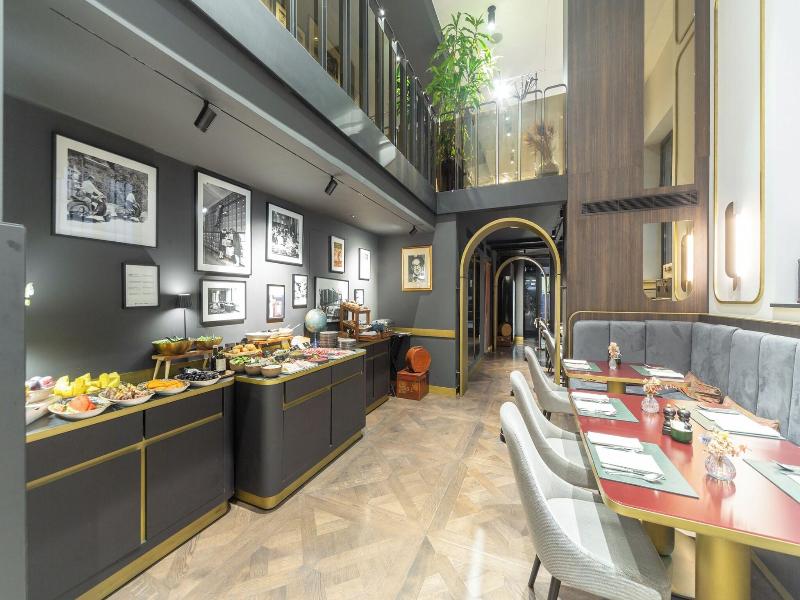Duomo Smart Suites image