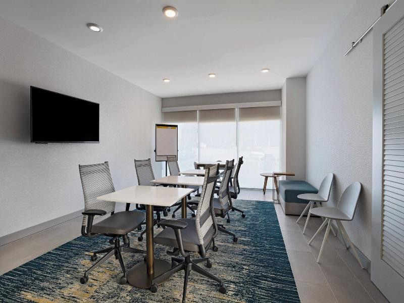 Towneplace Suites By Marriott Brentwood image