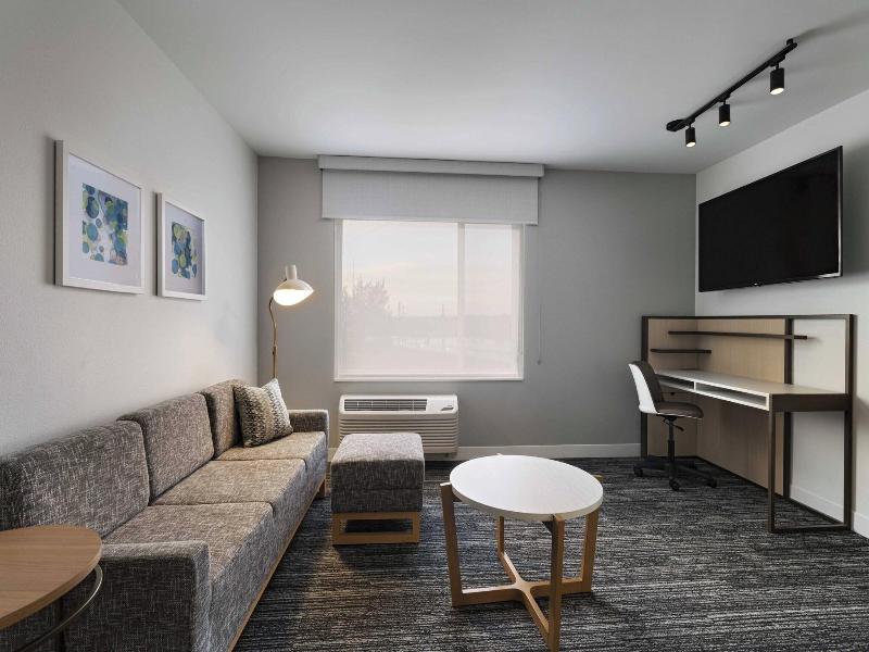 Towneplace Suites By Marriott Brentwood image