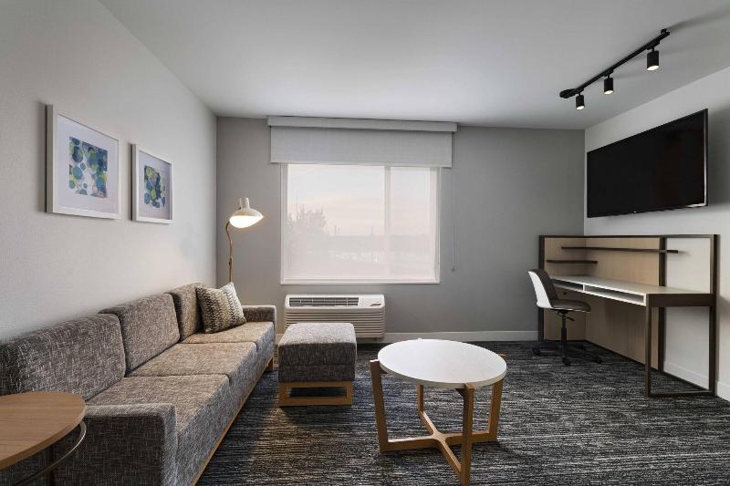 Towneplace Suites By Marriott Brentwood image