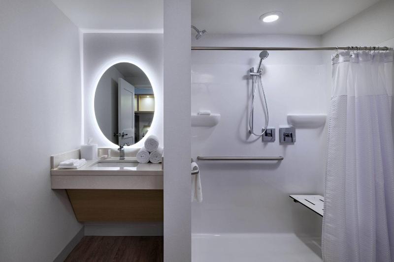 Towneplace Suites By Marriott Brentwood image
