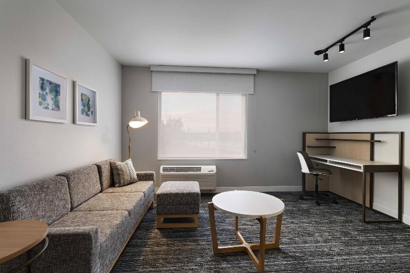 Towneplace Suites By Marriott Brentwood image