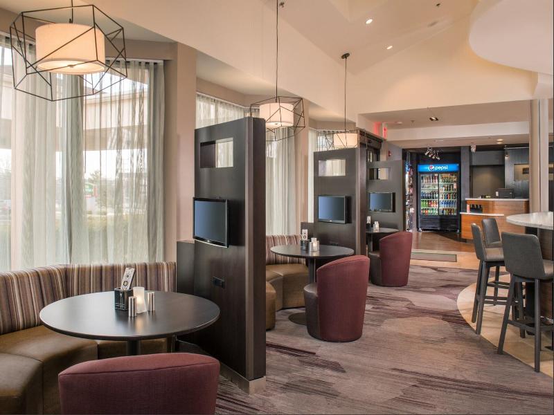 Courtyard By Marriott Houston Northeast image