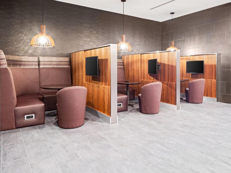 Courtyard By Marriott Houston Northeast image