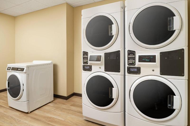 Towneplace Suites By Marriott Leesburg image