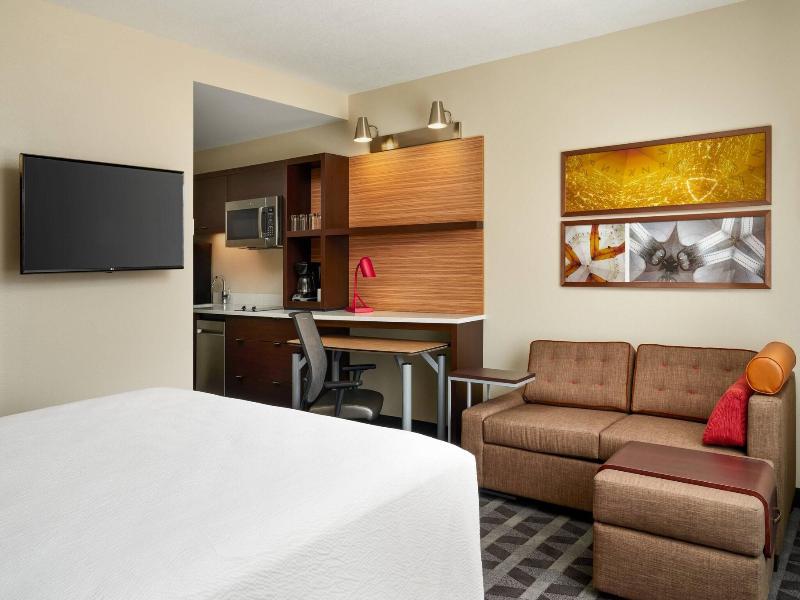 Towneplace Suites By Marriott Leesburg image