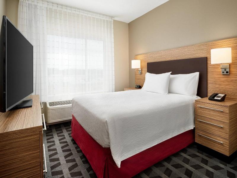 Towneplace Suites By Marriott Leesburg image
