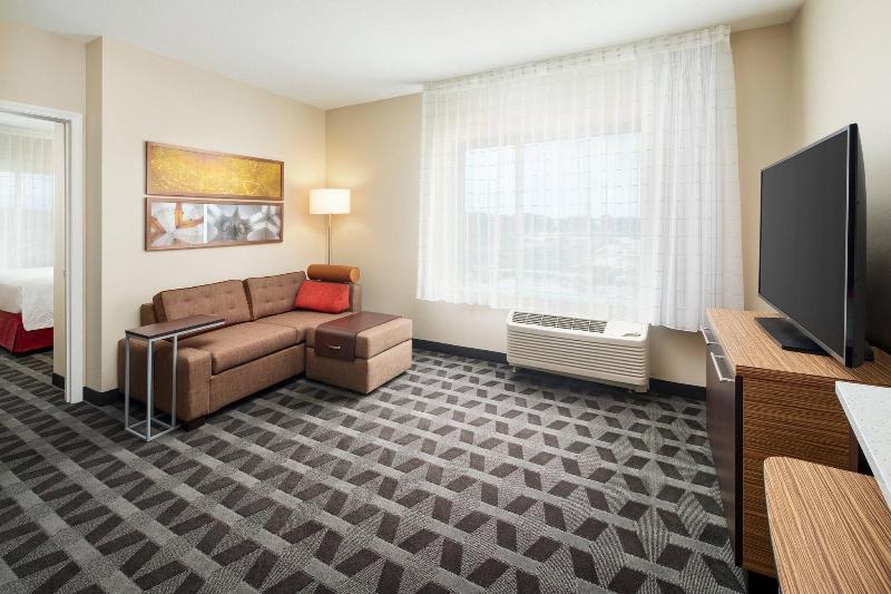 Towneplace Suites By Marriott Leesburg image