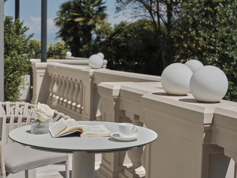 Boutique Hotel Stresa image