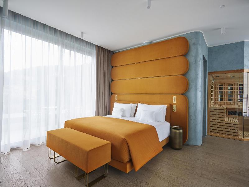 Boutique Hotel Stresa image