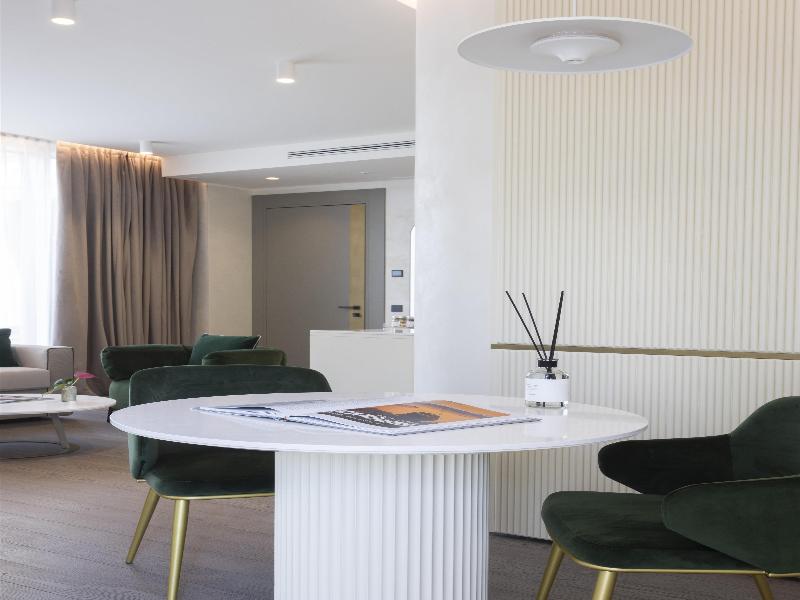 Boutique Hotel Stresa image
