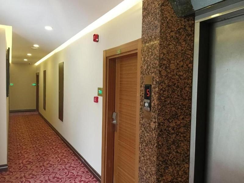 Gurtas Hotel image