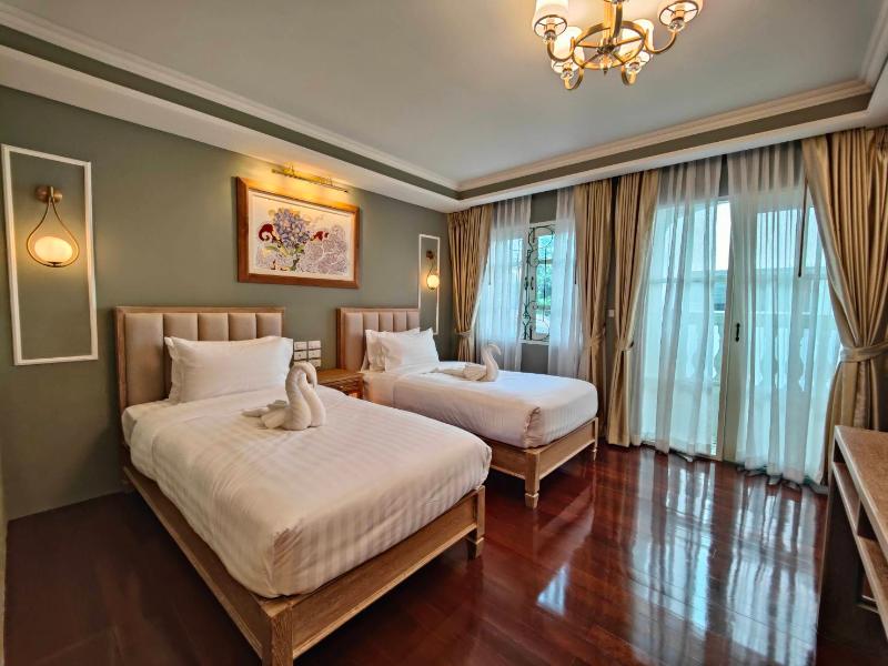 Siri Grand Bangkok Hotel image