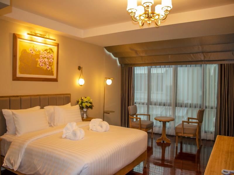 Siri Grand Bangkok Hotel image