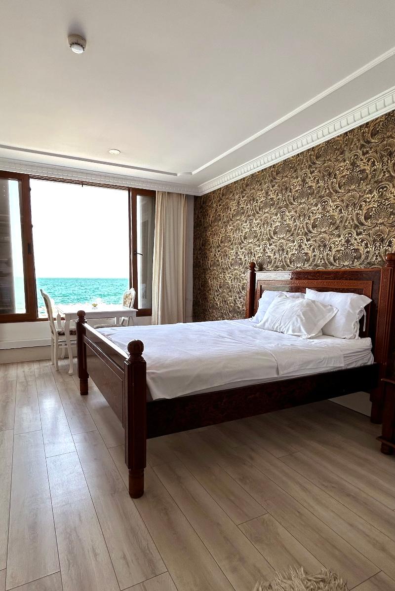 Black Lotus Boutique Hotel