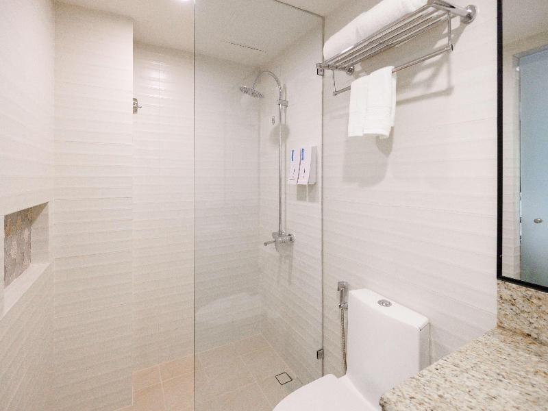Surestay Plus By Best Western Cebu City image