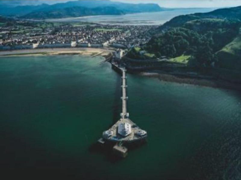 Esplanade Hotel Llandudno image