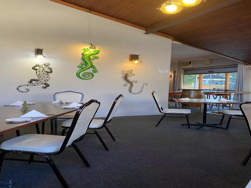 Gateway Motor Inn