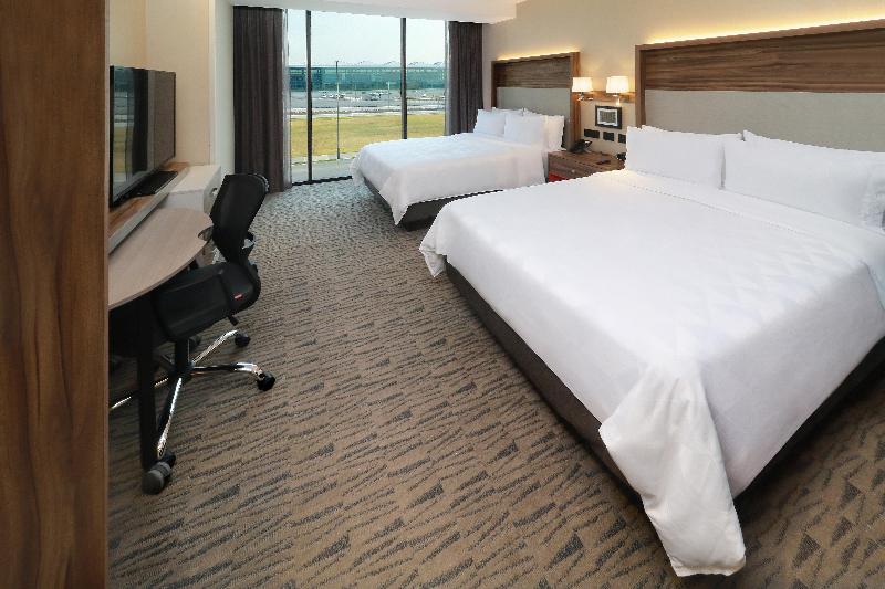 Holiday Inn Hotel And Suites Mexico Felipe Angeles image