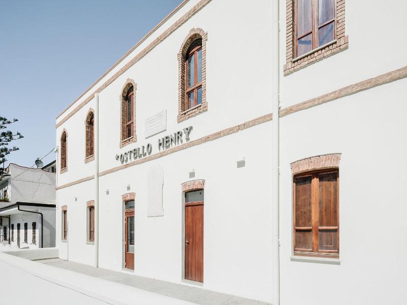 Ostello Henry image