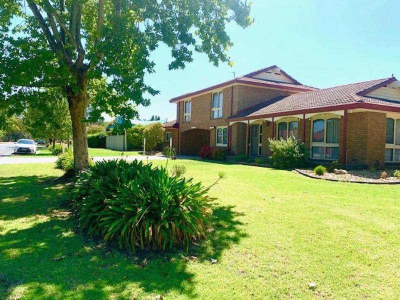 Albury City Motel — general view