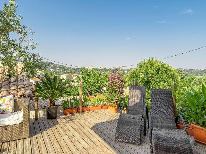 Maison Carles Bnb image