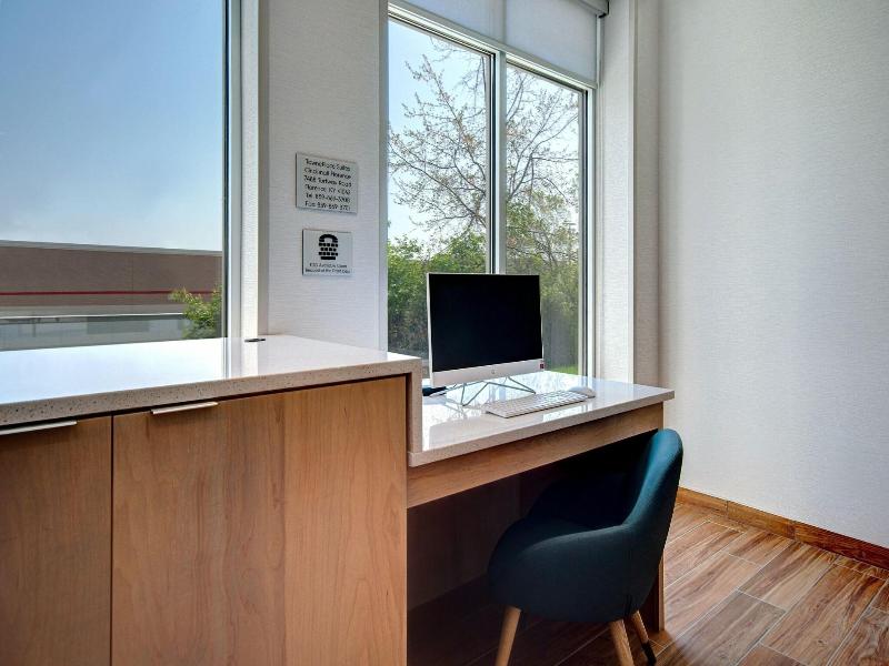 Towneplace Suites By Marriott Cincinnati Airport S image