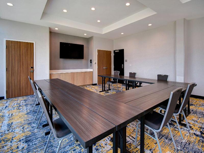 Towneplace Suites By Marriott Cincinnati Airport S image
