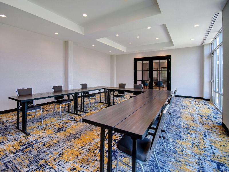 Towneplace Suites By Marriott Cincinnati Airport S image
