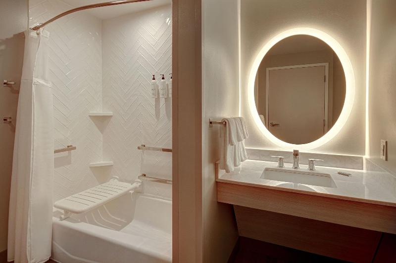 Towneplace Suites By Marriott Cincinnati Airport S image