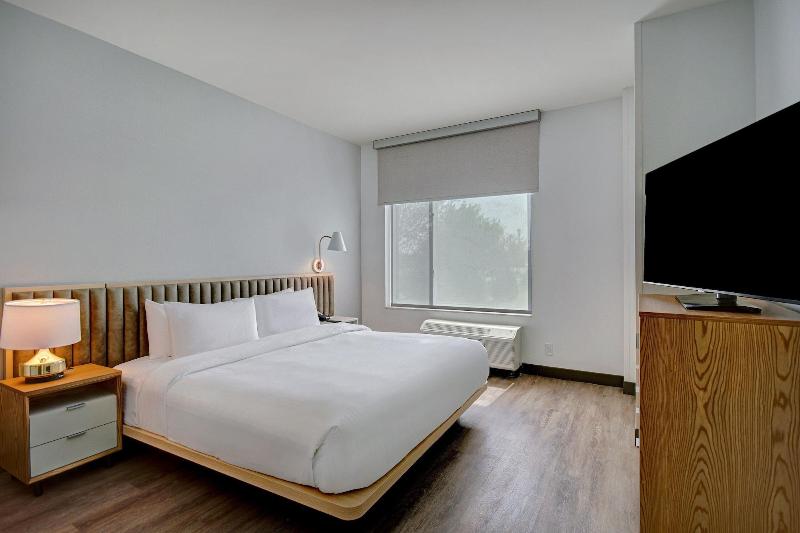 Towneplace Suites By Marriott Cincinnati Airport S image