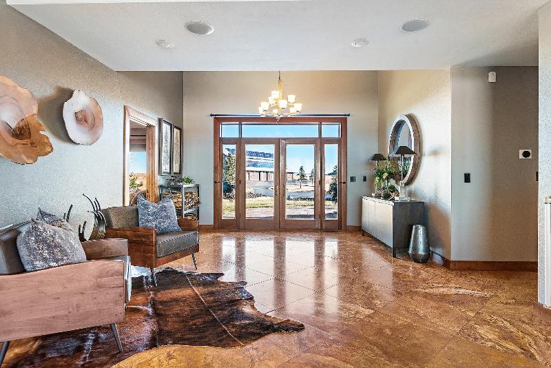 Raz Hideaway 7br Ranch W Hot Tub & Mountain Views — photo 2