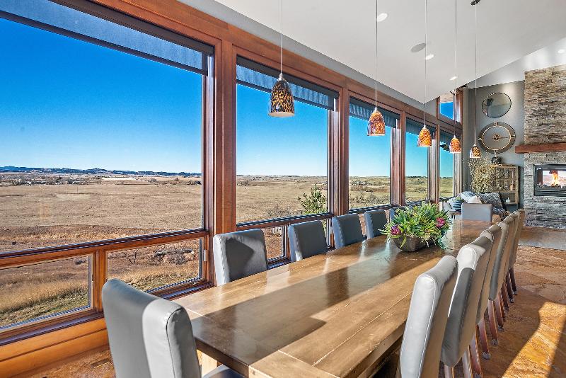Raz Hideaway 7br Ranch W Hot Tub & Mountain Views 4