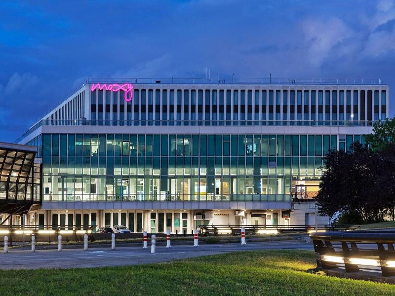 Moxy Lyon Airport image