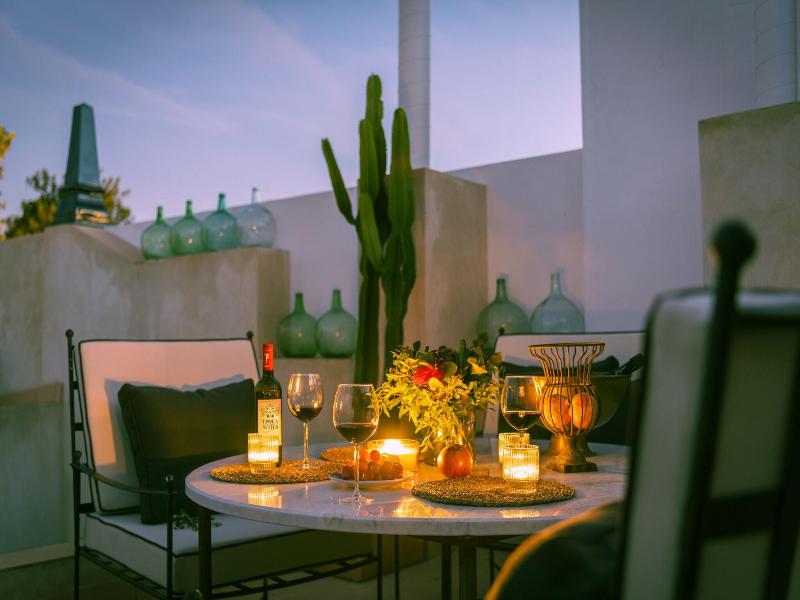 Casa Sevilla 1855 Suites By Ã‰poca image