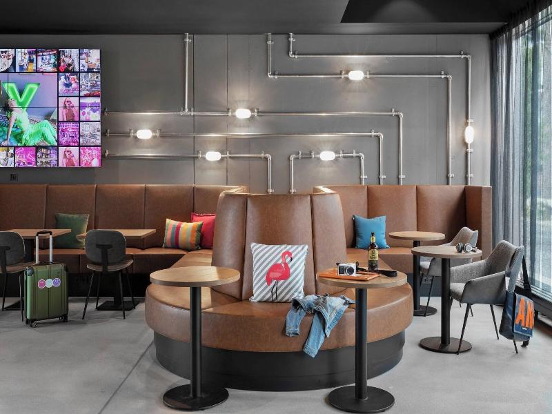 Moxy Hamburg Altona image