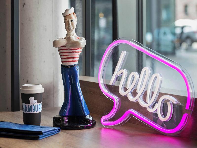 Moxy Hamburg Altona image
