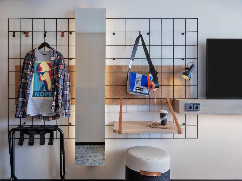 Moxy Hamburg Altona image