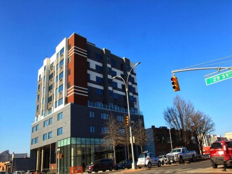 Liberty View Brooklyn Hotel image