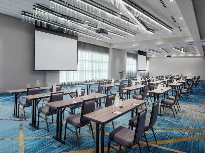 Ac Hotel By Marriott Fort Lauderdale Airport image