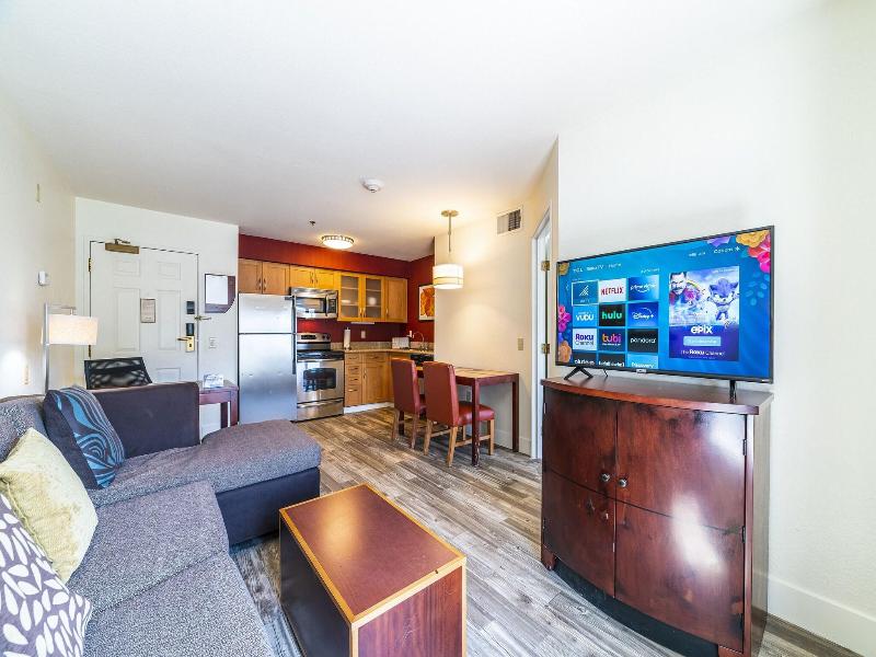 Metro Phx Apartments image