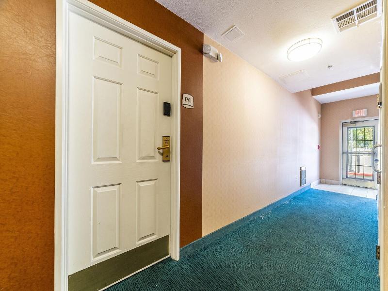 Metro Phx Apartments image